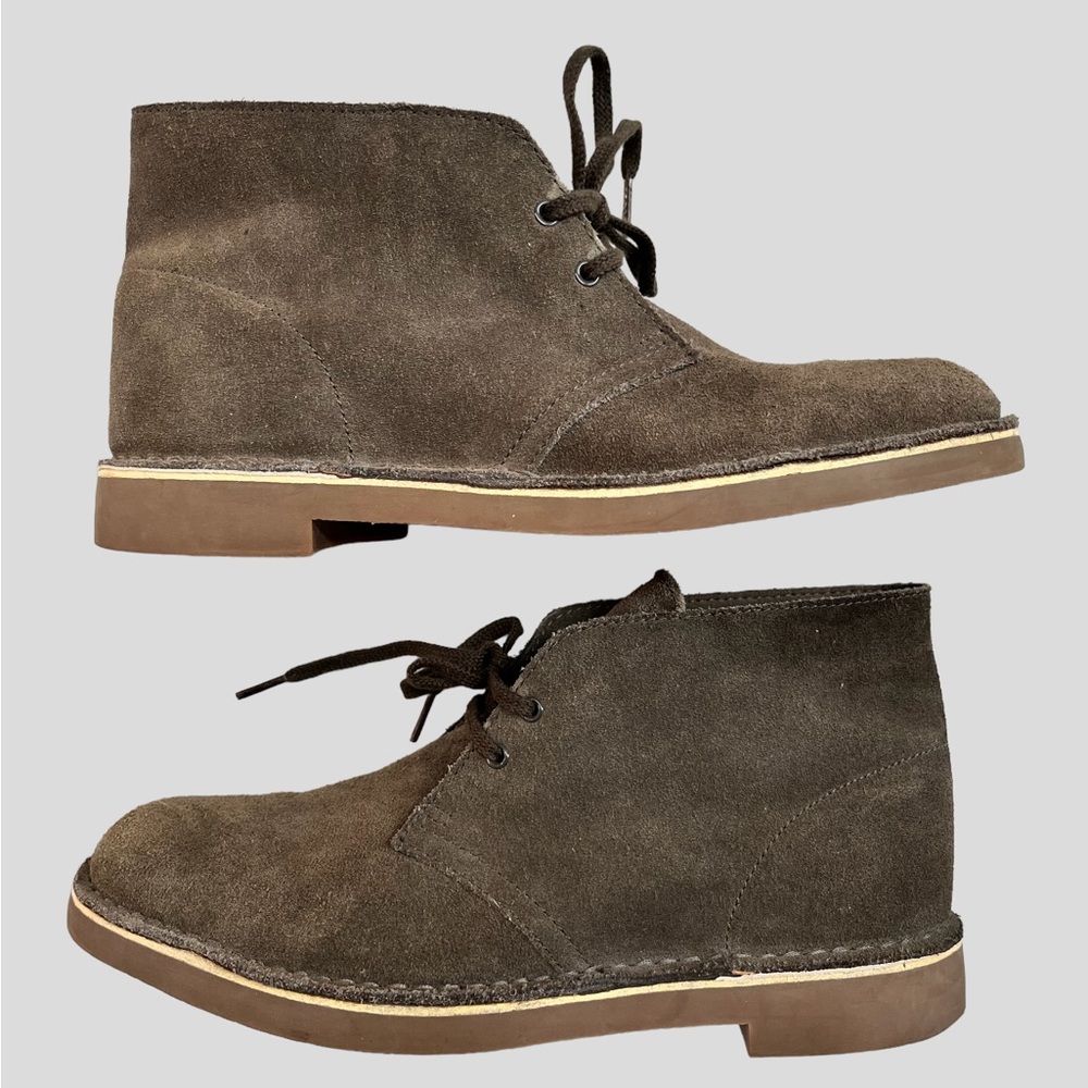 Clarks Chukka Boots size M 81/2